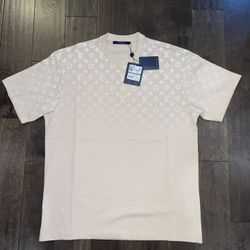 Louis Vuitton Monogram Gradient T Shirt (M)