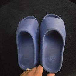 Mens Slides