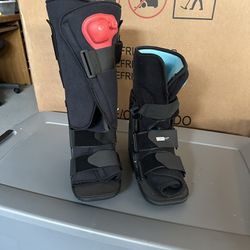 Surgical Walking Boots