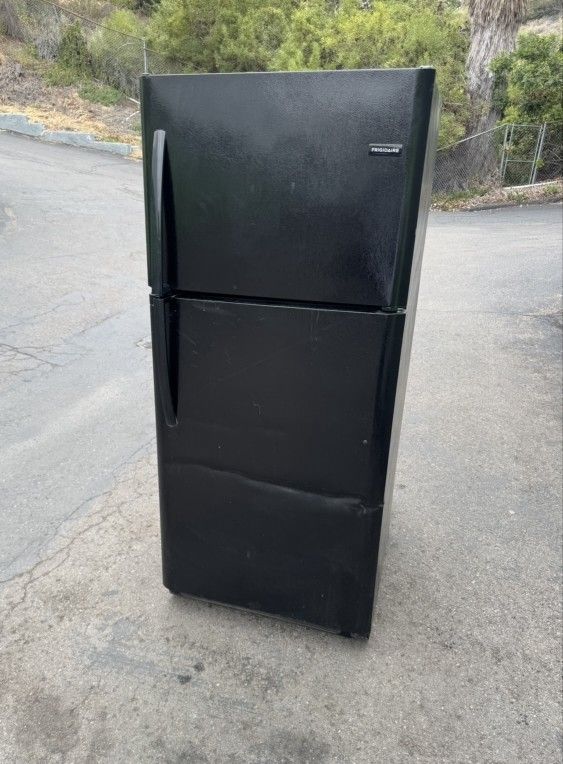Large Refrigerator Fridge With Freezer With Delivery