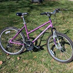 Diamondback Outlook 26" Hybrid