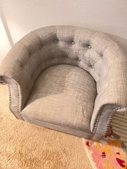 Ashley Chair