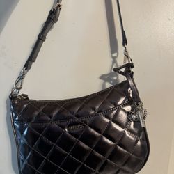 Brand New Guess Purse 