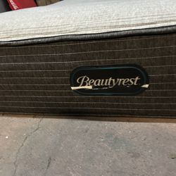 Beauty rest queen Size Mattress And Boxspring set with metal bed frame on wheels 250 for everything
