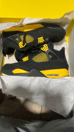 Jordan 4 yellow thunders