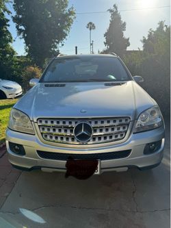Mercedes -Benz ML350