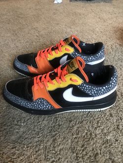 Nike Court Force lows halloween QS 2004.insoles if taken out and put together make a picture.size 10:5