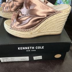 Kenneth Cole Wedges Metallic Blush Satin