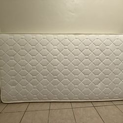 twin mattress