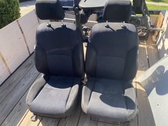 Toyota Scion 2010 seats