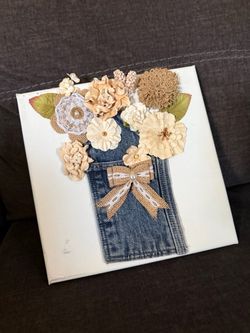 Framed Floral Print with Gold Frame