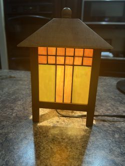 Frank Loyd Wright Style Table Lamp