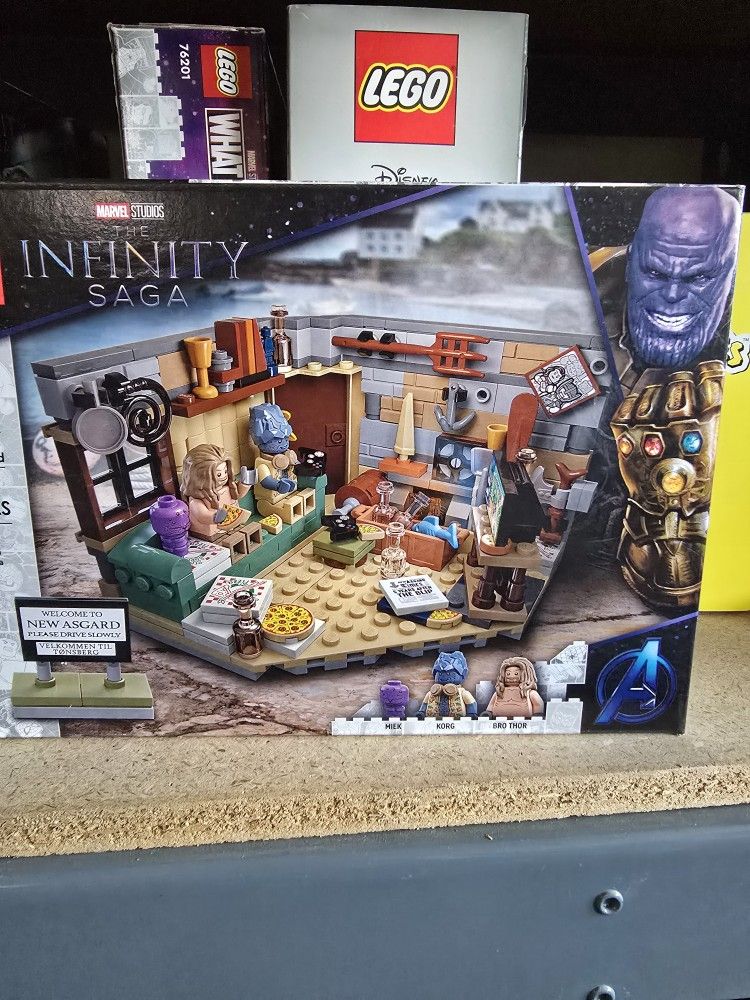 Lego 76200 Bro Thor's New Asgard