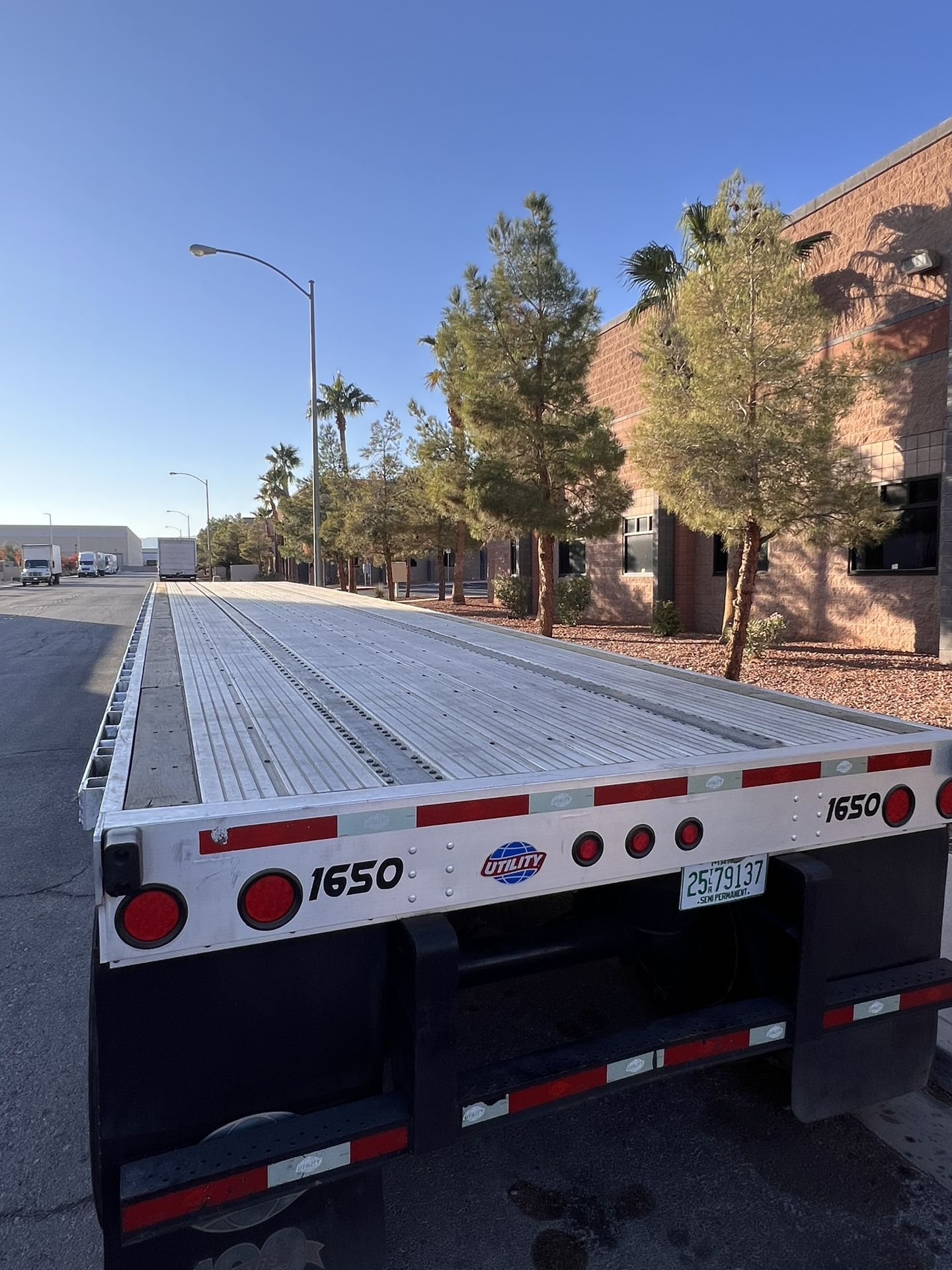 Flatbed Semi Trailer
