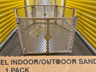 New Toddleroo North States Superyard 6 Panel Free Standing Play Yard 26" Tall Adjustable