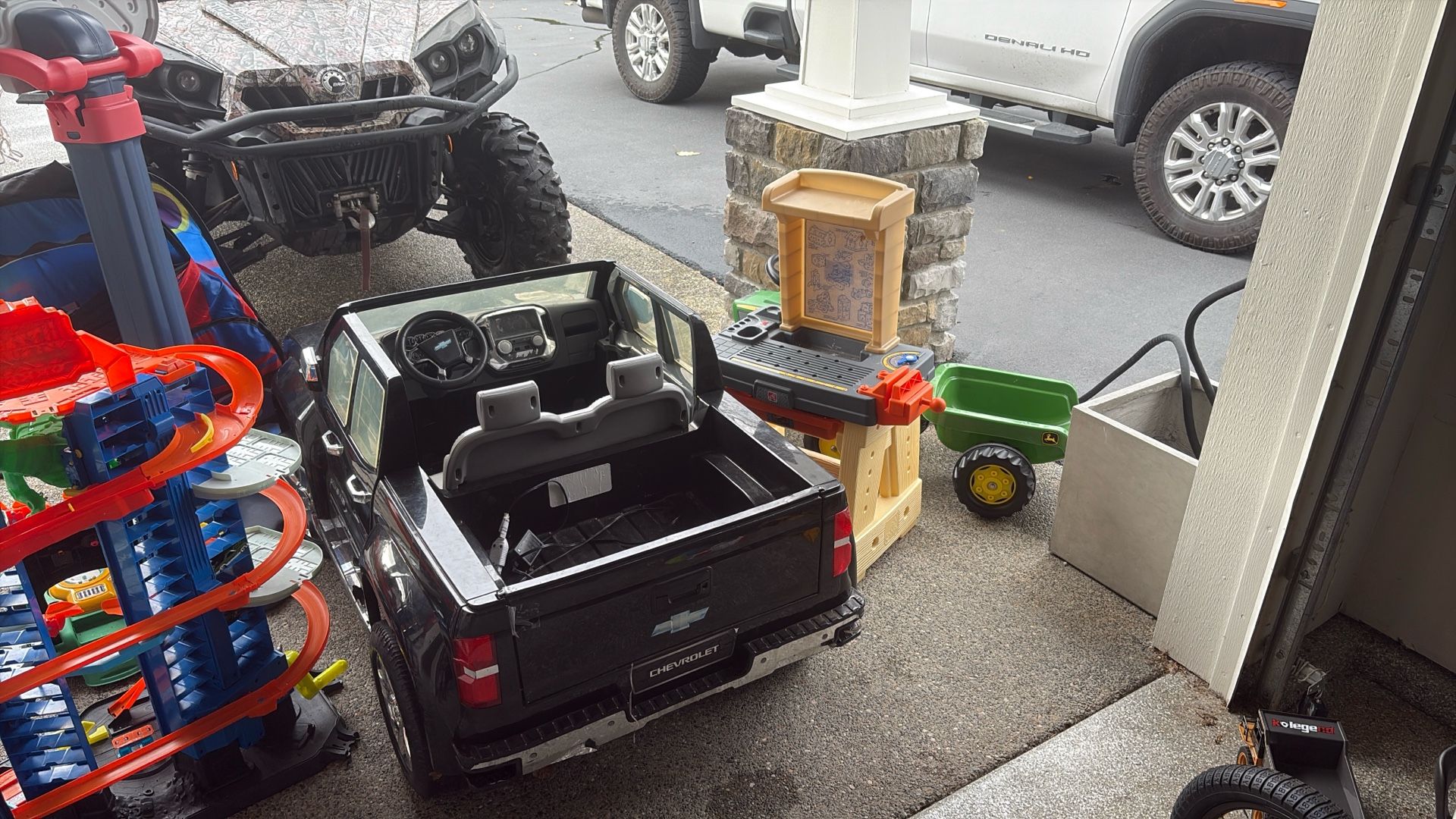 Free Kids Toys Must Take All