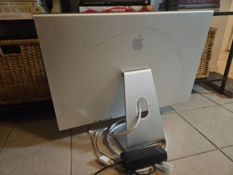 Apple Mac 30 inch Cinema display