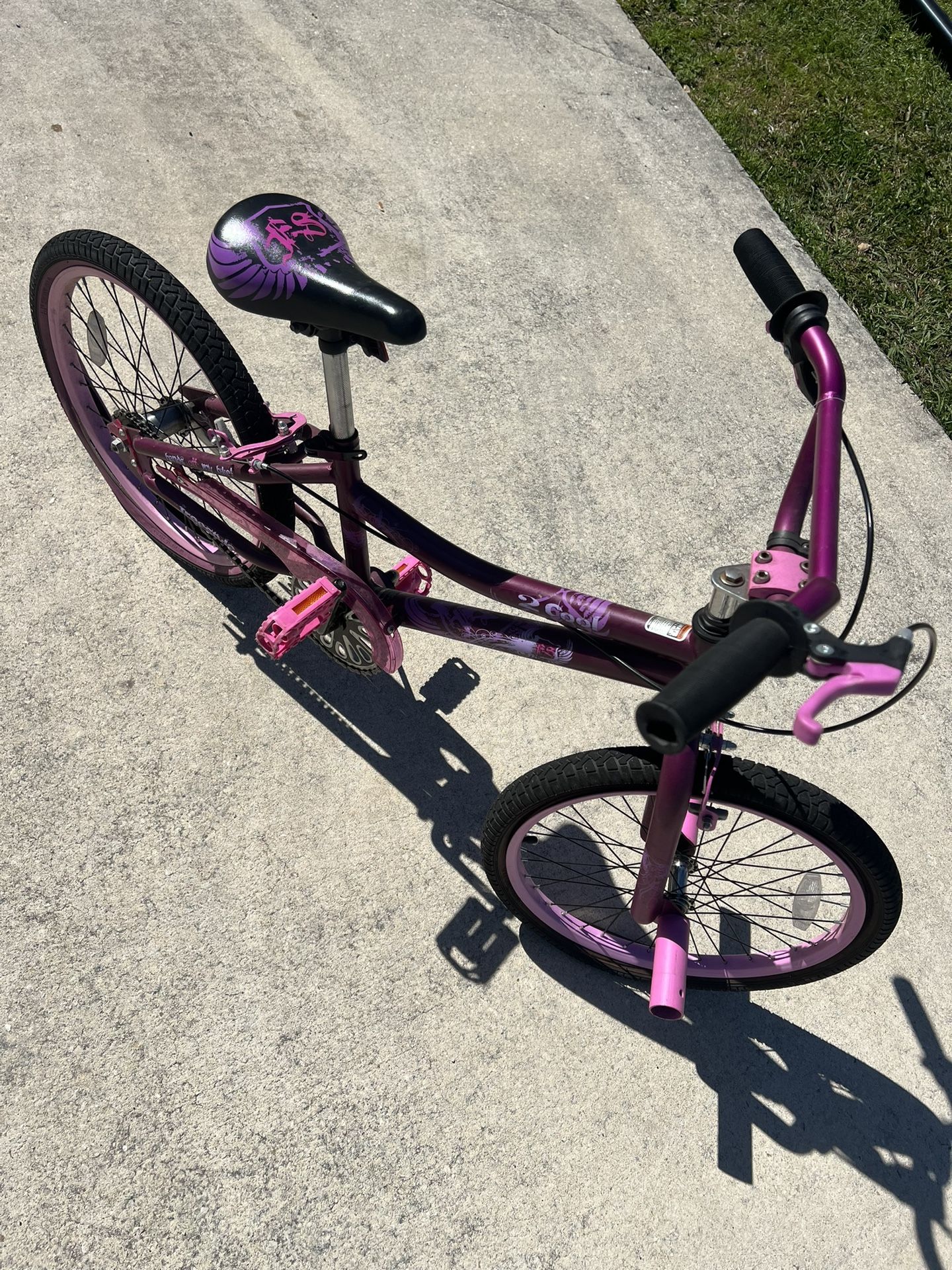 Girls bike