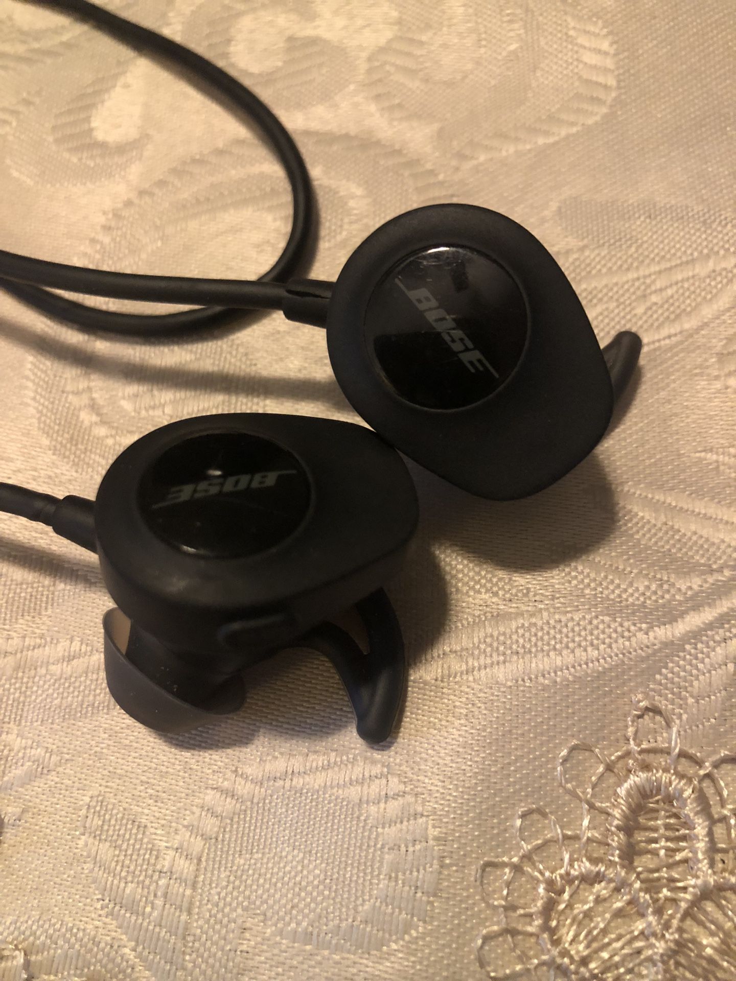 Bose SoundSport A11 IC 3232A Wireless In Ear Earbuds Black