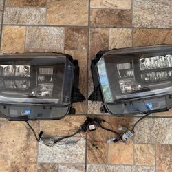 2014-2021 Toyota Tundra Black Color LED Headlight  