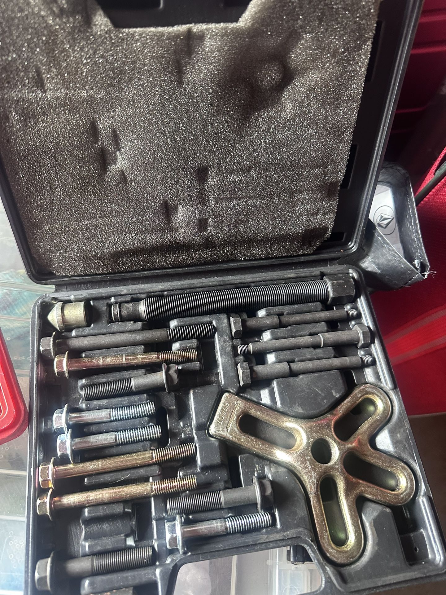 Evertough Harmonic Balancer Puller Kit