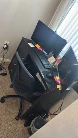 New black desk