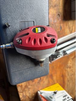 Palm nailer