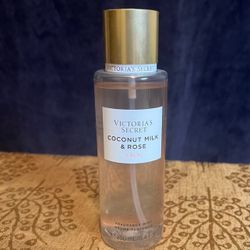 Victoria SecretCoconut Milk & Rose Calm