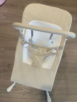 Baby delight portable bouncer
