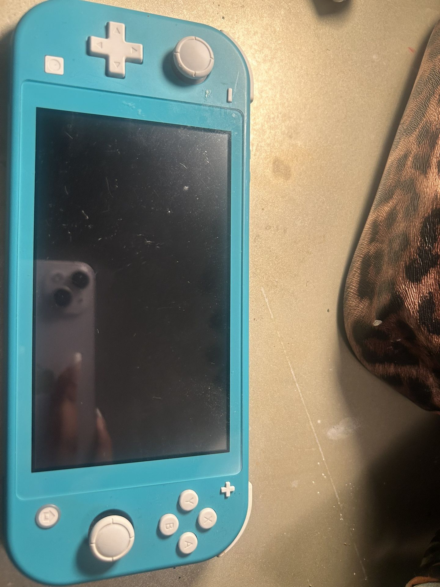 Nintendo switch lite — turquoise