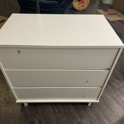3 Drawer Dresser