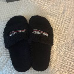 Balenciaga slide