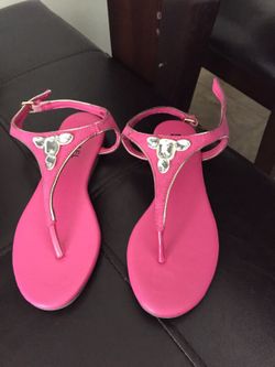 MICHAEL KORS BRAND NEW SANDALS