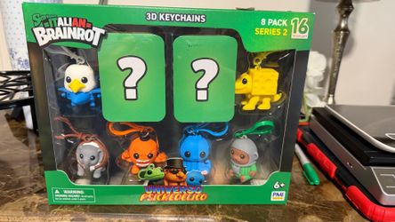 Brand new kids collectible Italian brain rot keychains