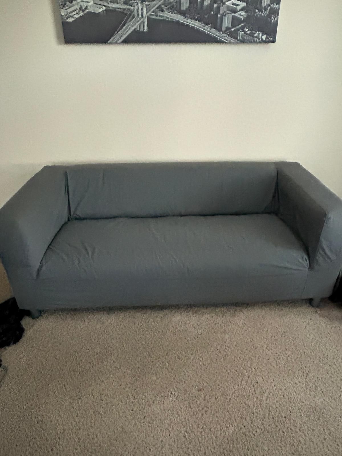 🛋️ 3-seater sofa + 4 colorful liners