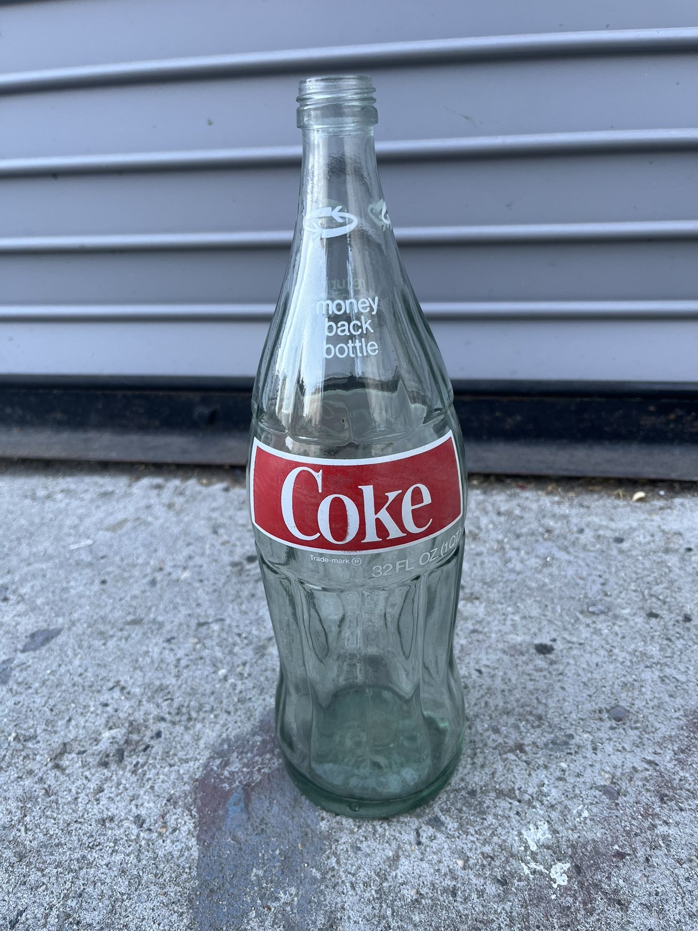 Rare Vintage Coca Cola Coke Collectable Large 32 Fl Oz / 1QT / 1L GLASS Bottle