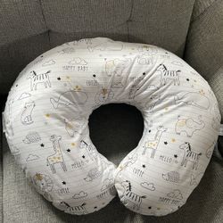 Boppy Nursing pillow