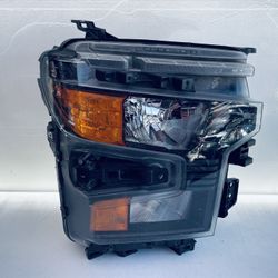 2022-2025 CHEVY SILVERAD0 1500 RIGHT PASSENGER HEADLIGHT HALOGEN OEM (contact info removed)4