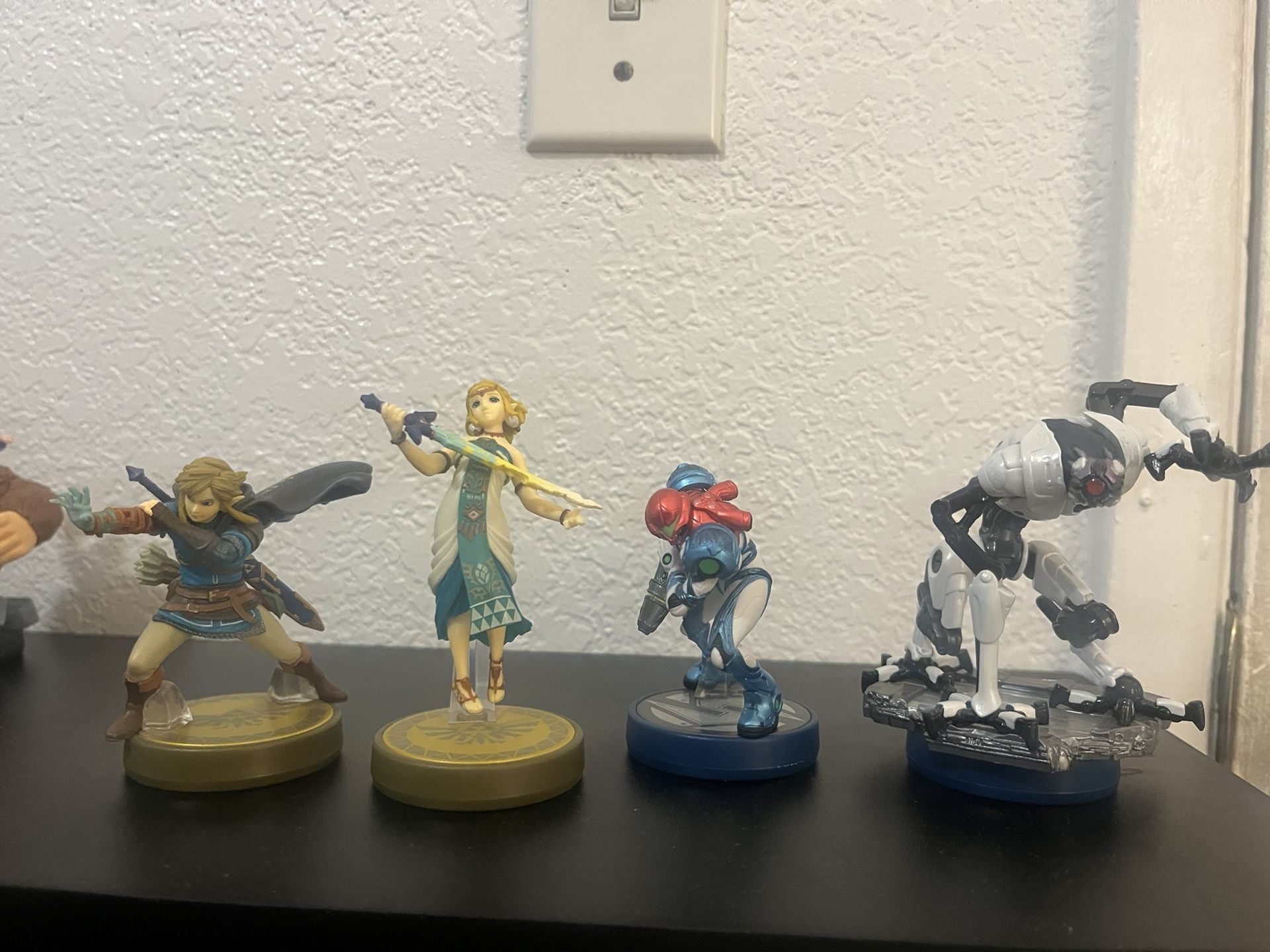 Amiibos!