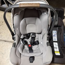 Nuna Pipa RX baby car seat carseat