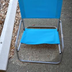 BEACH SAND CHAIR