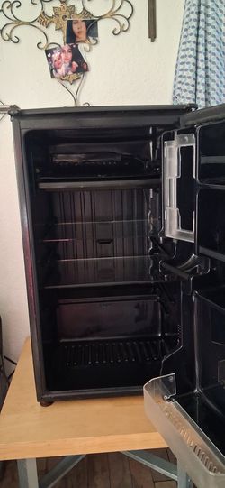 Sanyo mini refrigerator  $50obo 3.5cb