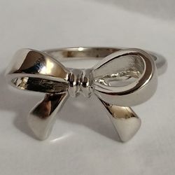 Silver Bow Ring Size 8