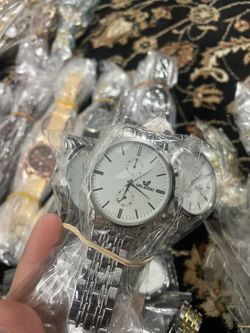 Close Out Watches