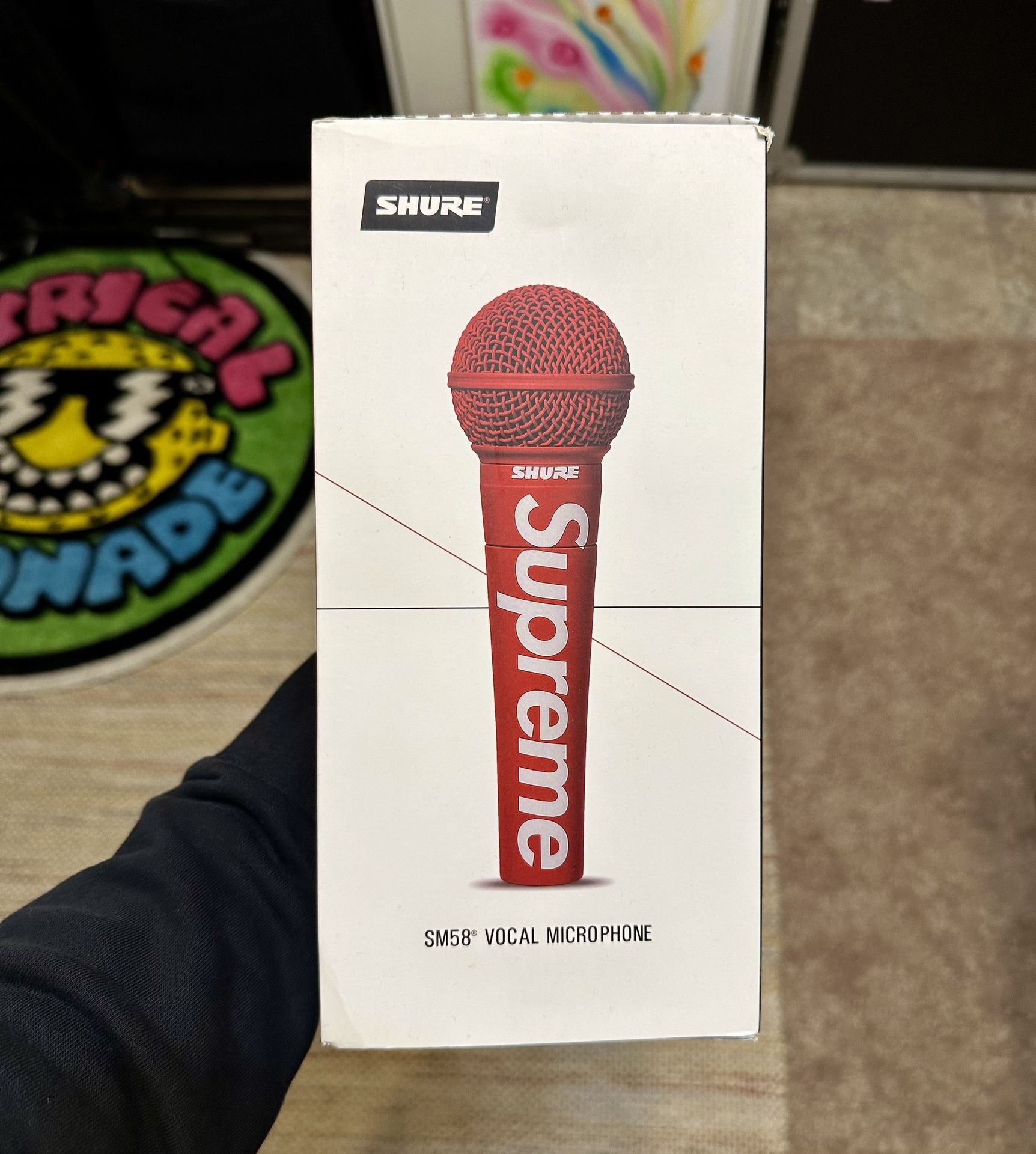 Supreme Microphone