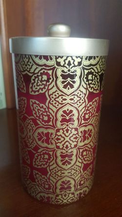 Pomegranate and cassis scented candle