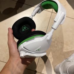 Turtle Beach Stealth 600 Wireless Bluetooth Gaming Headphones 