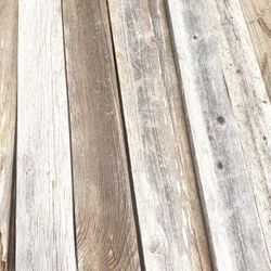 Quality Reclaimed cedar fence pickets (multiple sizes)