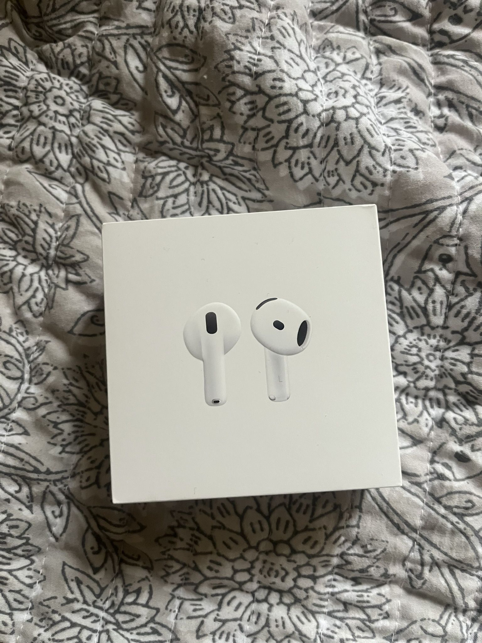4th Gen AirPods