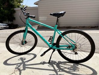 Bicycle  (Hybrid Bike for city and mountain)